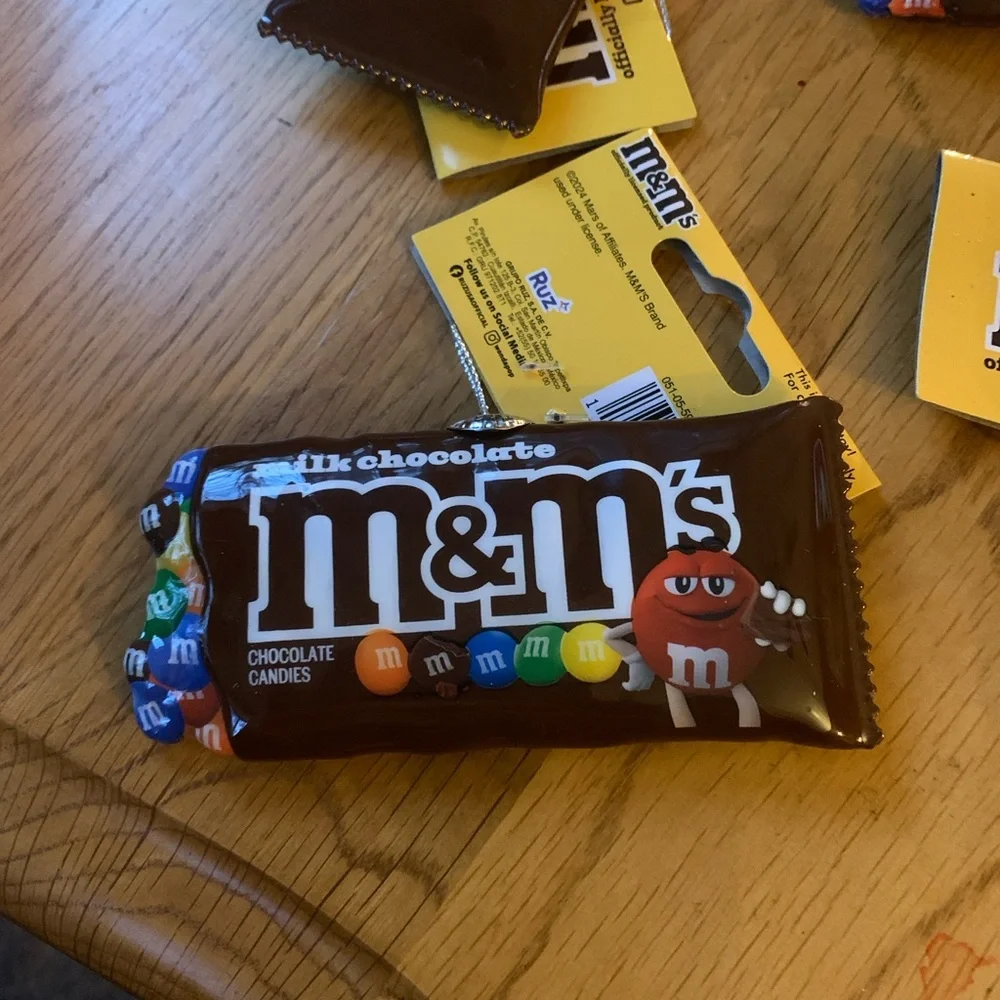 M&MS delicious m&m